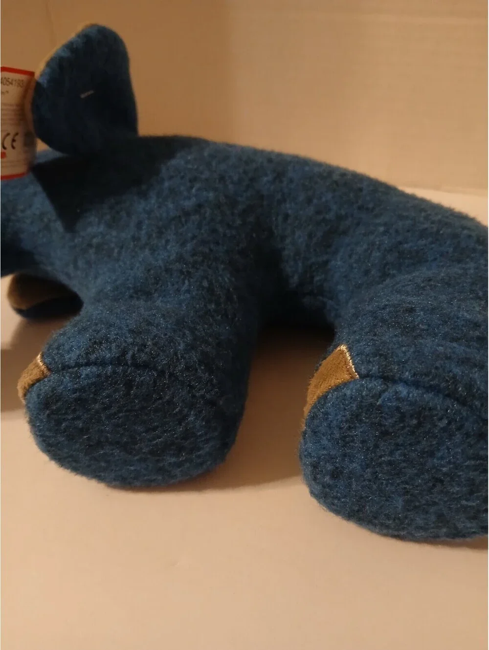 Gund tag bent